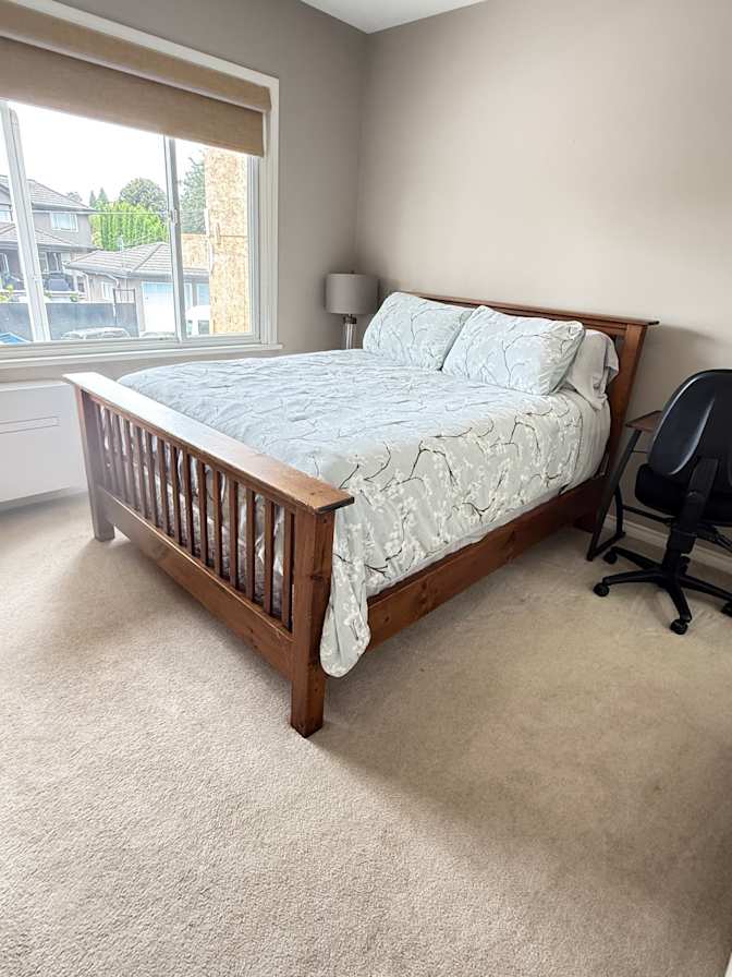 Fernando's room
