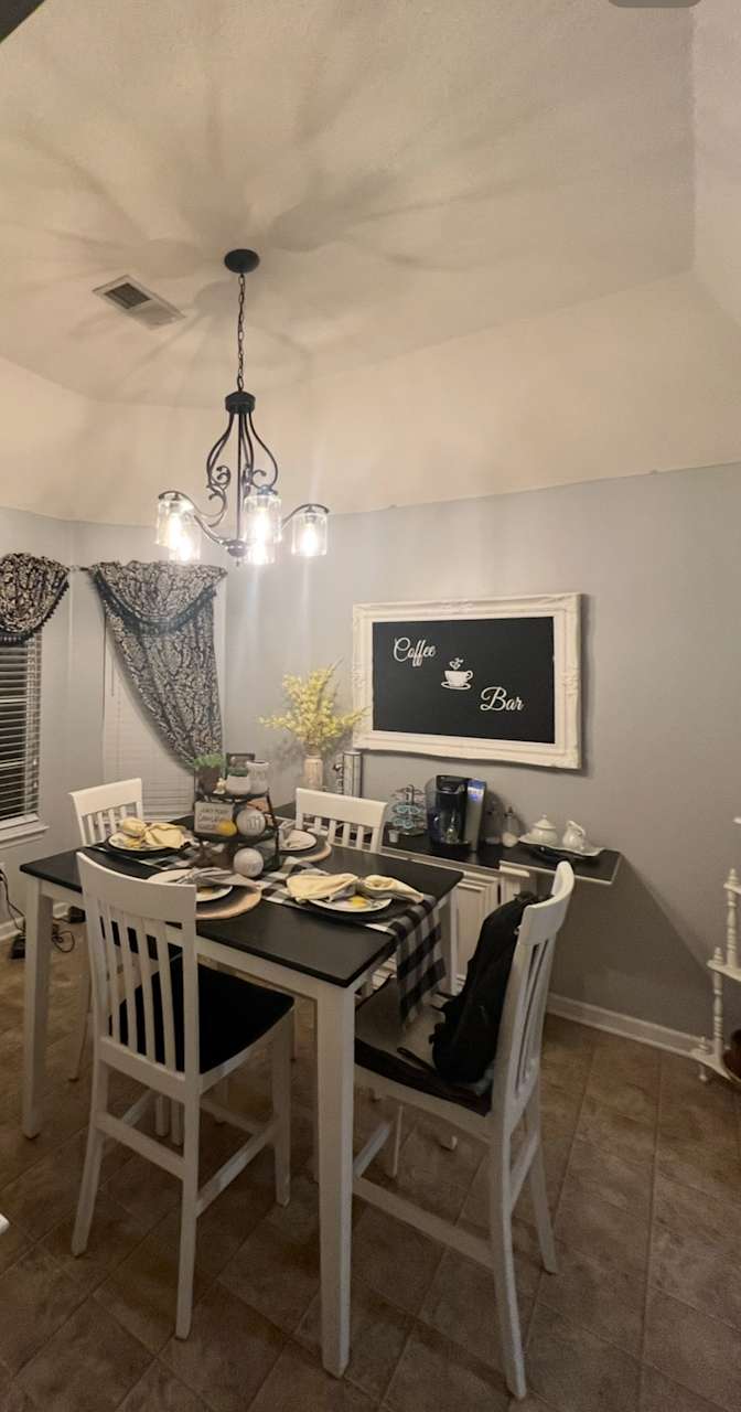 Ginger Winn's room