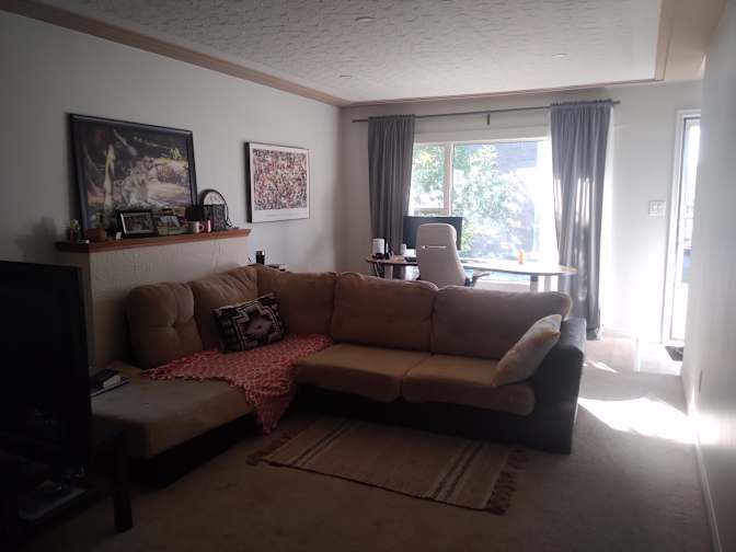 Jonathen's room