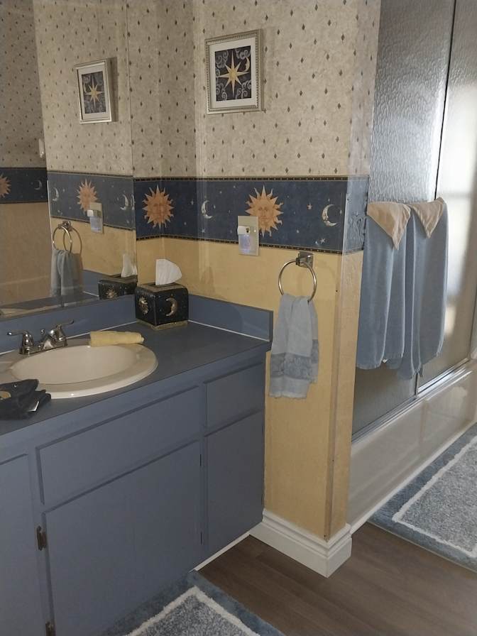 Steven G Caldwell's room