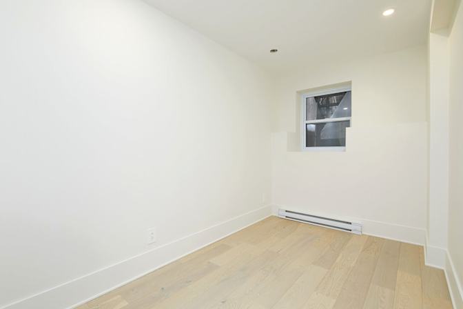 Yousef's room