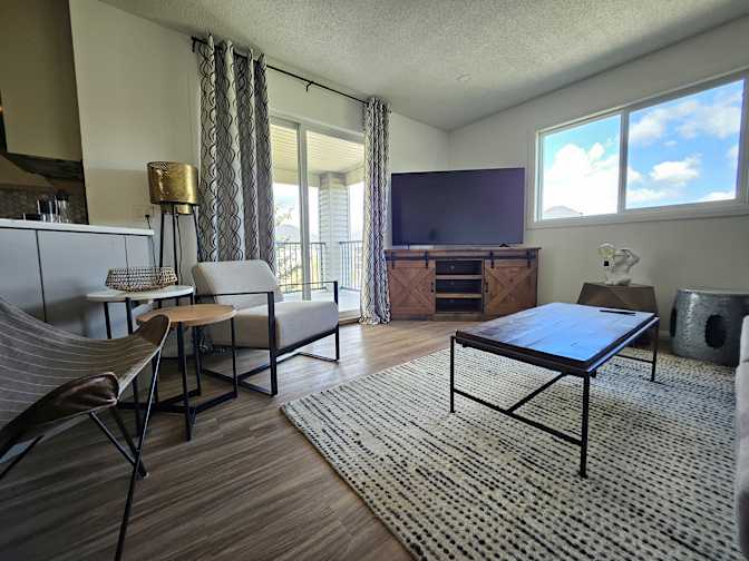 Darren's room