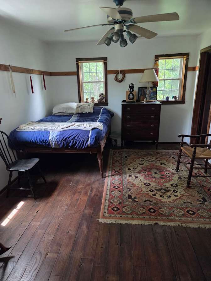 Robert's room