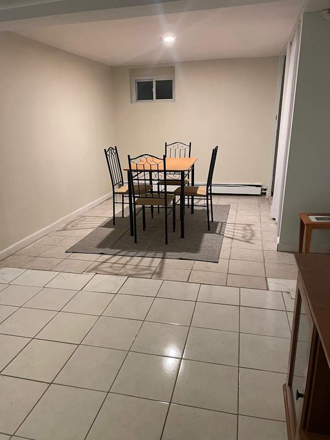 Ken's room