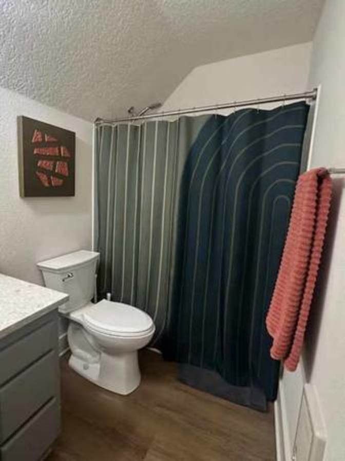 Two full size bedrooms's room