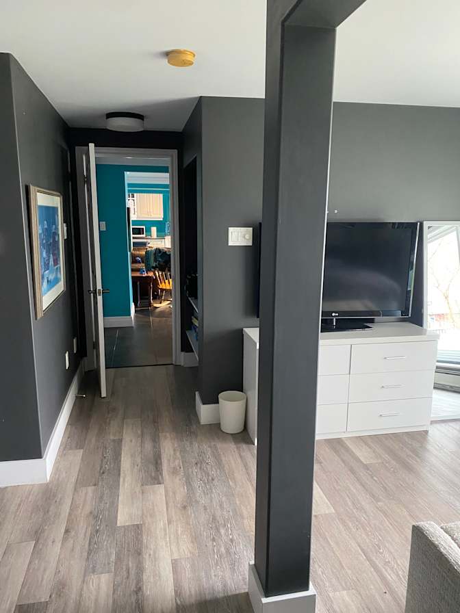 Derrick's room