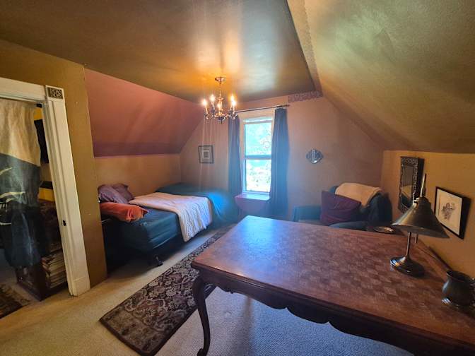 Hartley's room