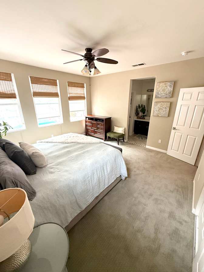 D's room