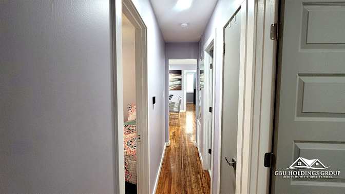 GBU Holdings Group's room