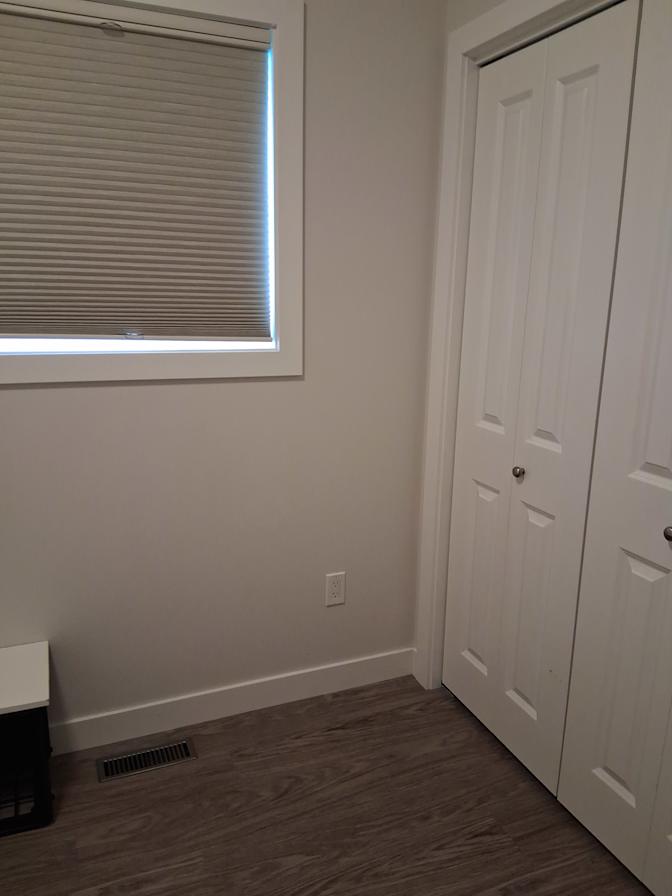 SUSAN SIDDORN's room