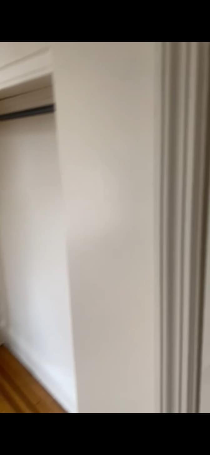 moise richardson's room