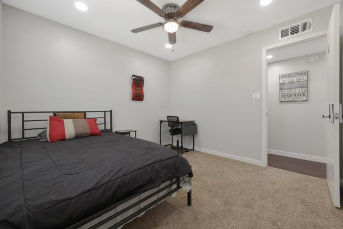 PadSplit's room