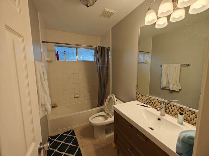 Christie's room