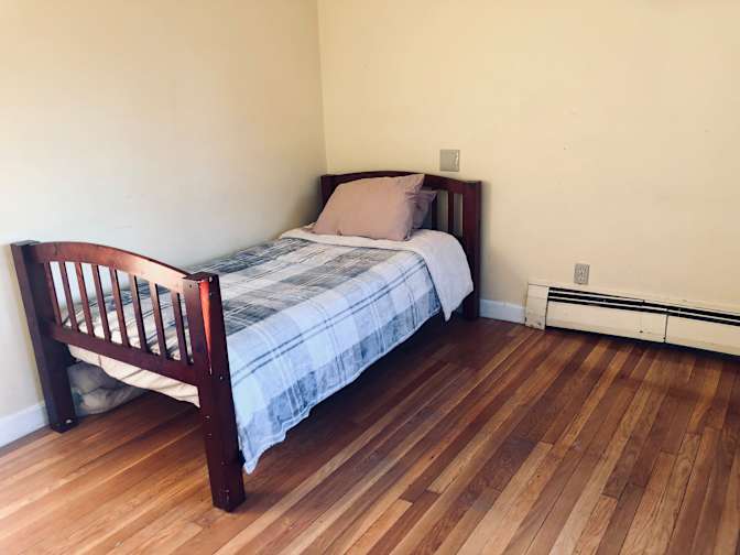Noozy's room