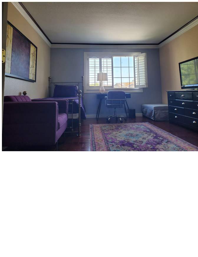 Reyna's room