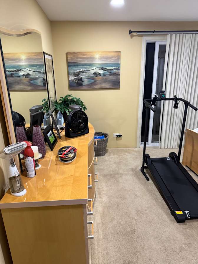 Bob's room