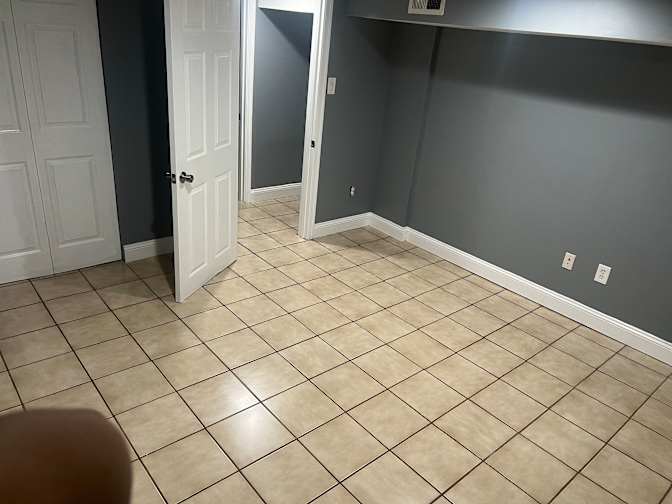 Ana's room