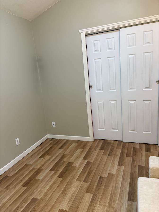 MARLENE DE MELT's room