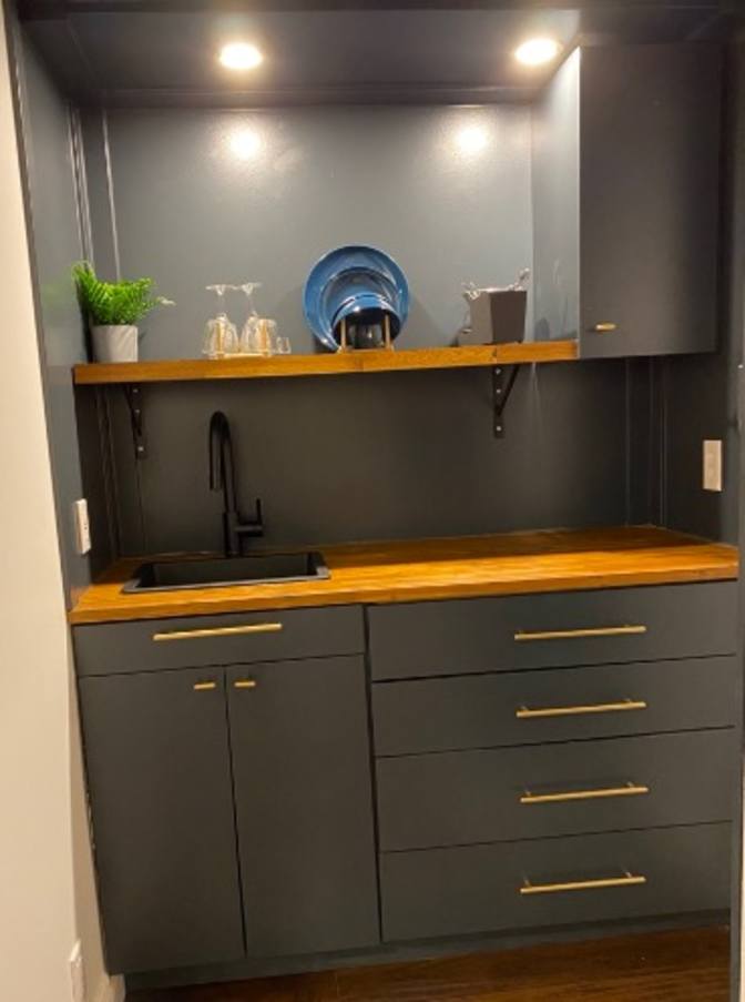 Old Ottawa South's room