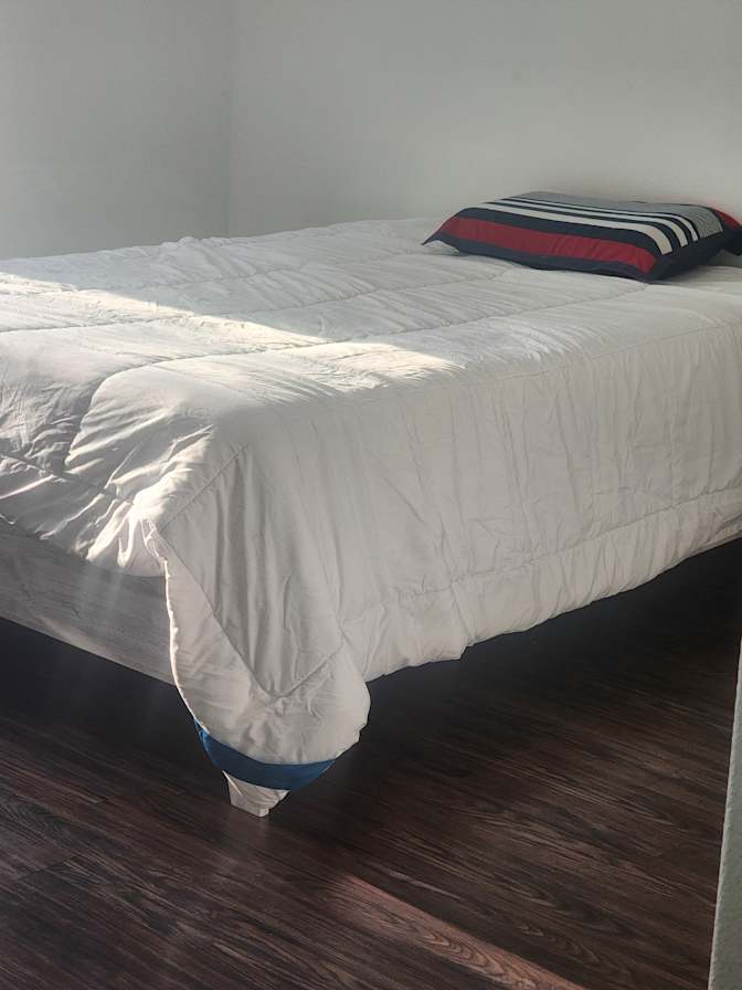 Salvador's room
