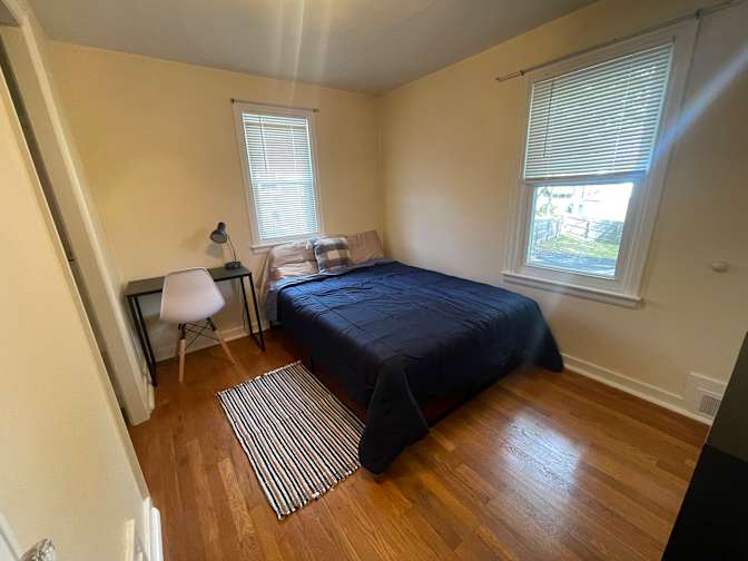 Lotus Consulting and Management LLC's room