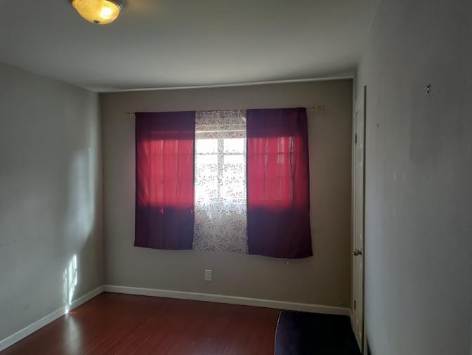 Branniff's room