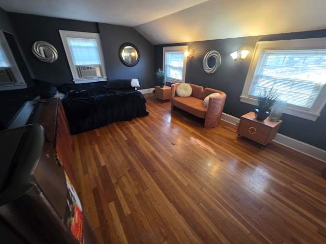 Sa'id's room