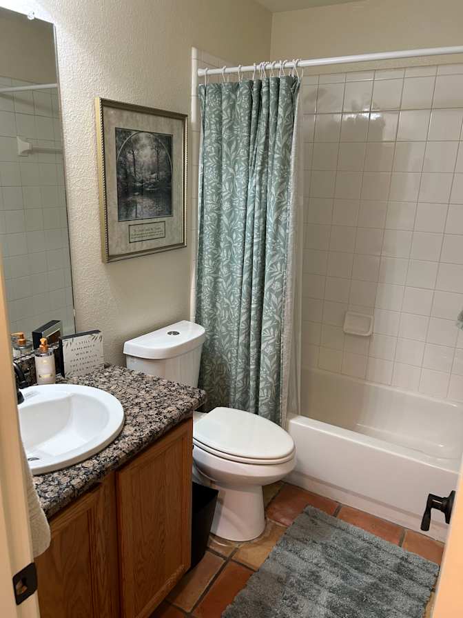 Jennifer's room