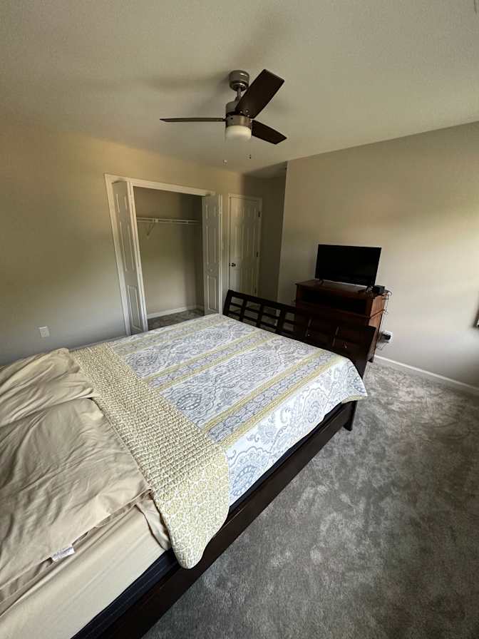 Oswaldo's room
