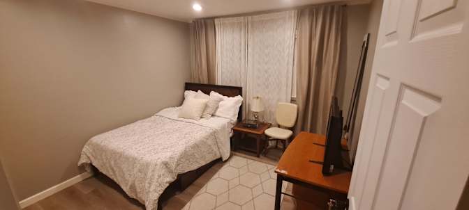 Petra's room