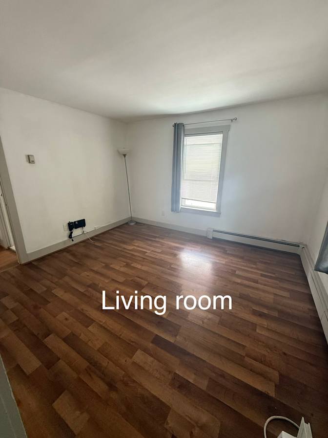 Xing's room
