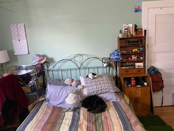 Olivia's room