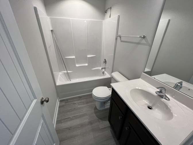 Alcove Rooms's room