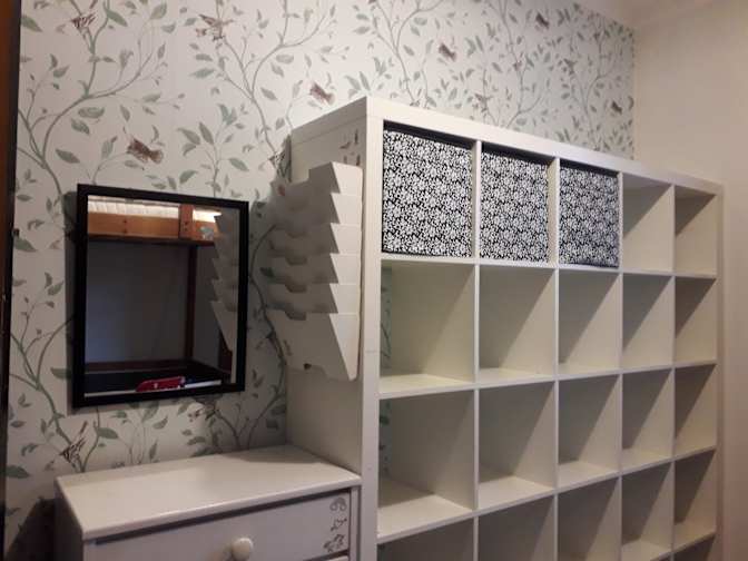 Rebeka's room