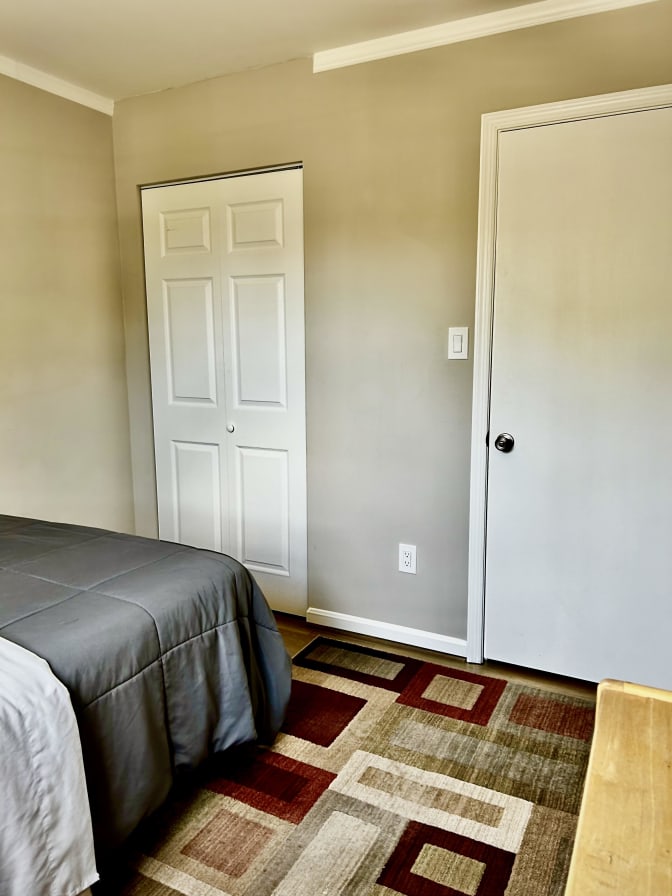 Elna's room