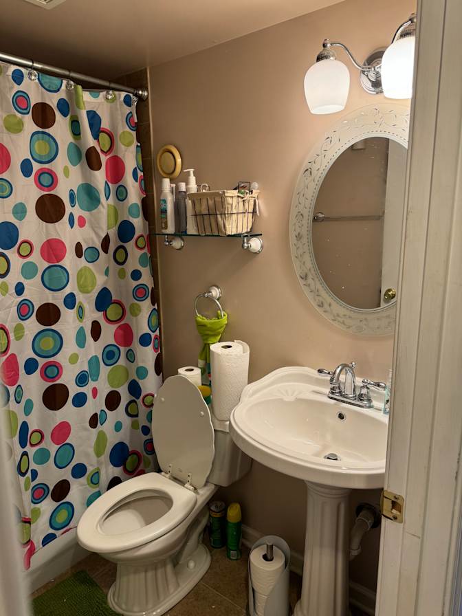 Peaches's room