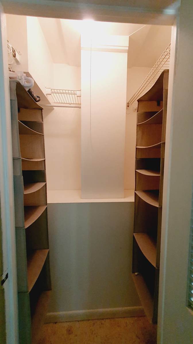Alonso's room