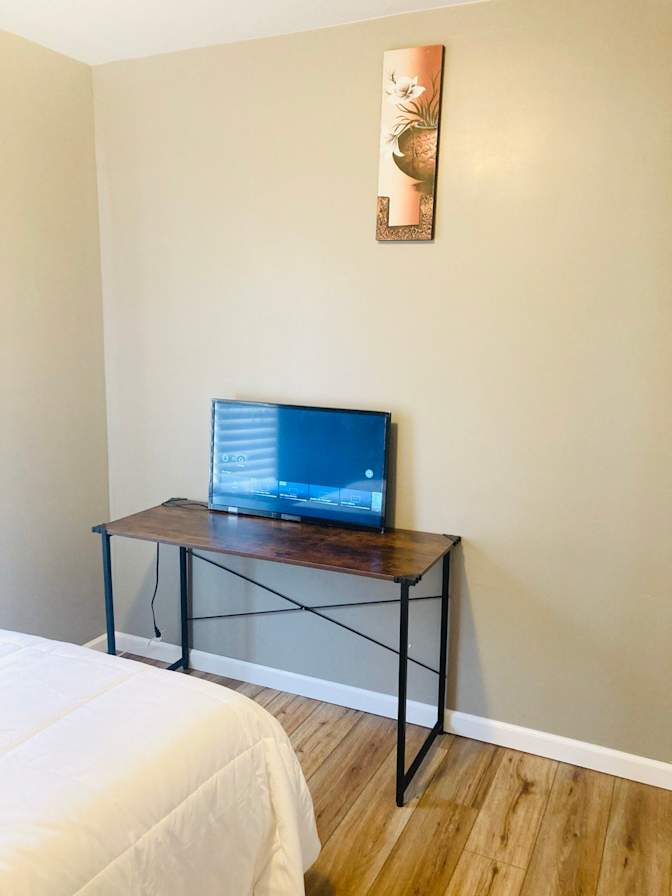 Zehigh's room