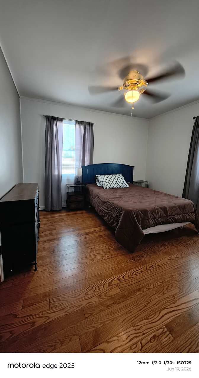 Lisa's room