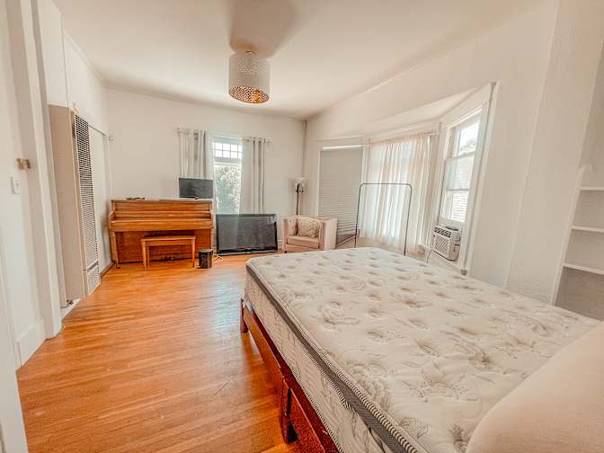 eliza's room