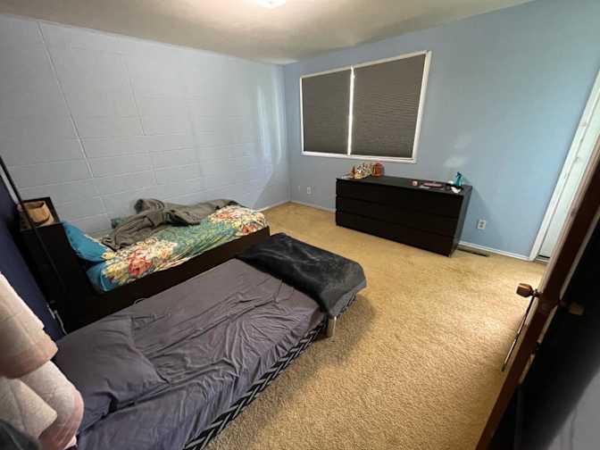 Abhikrit's room