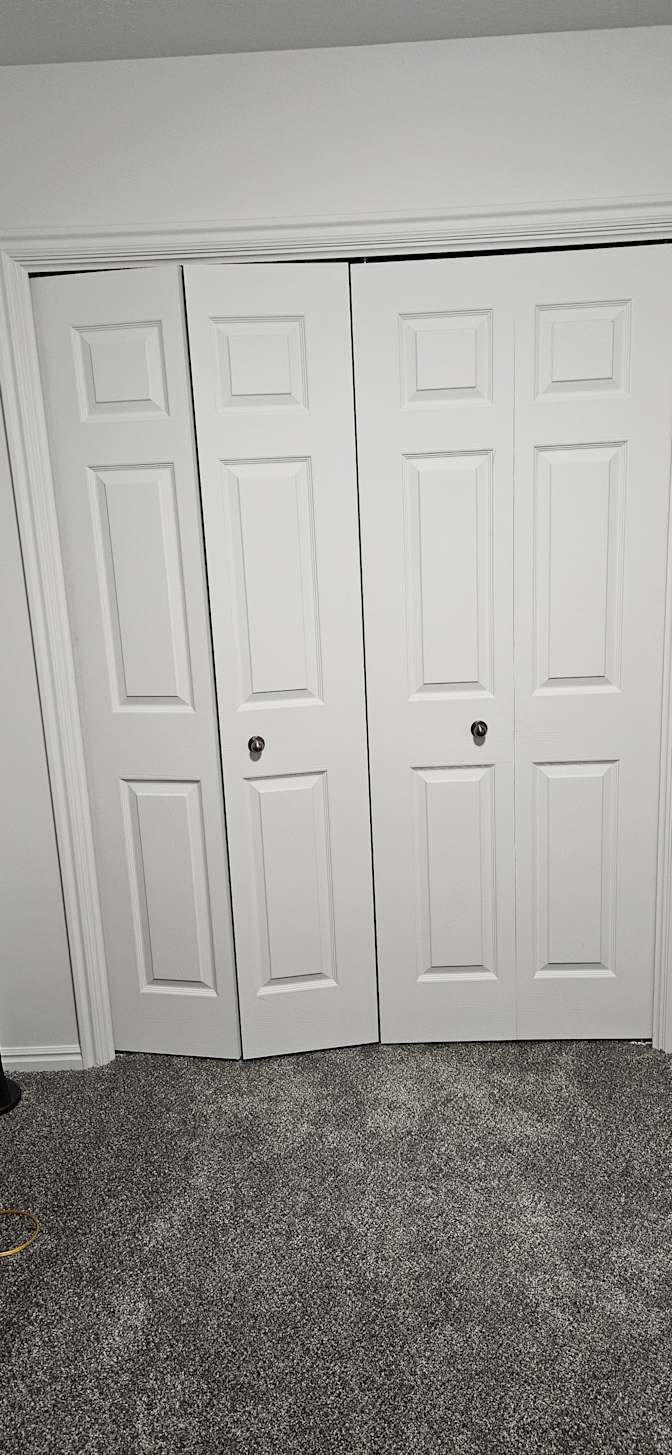 Dennis's room