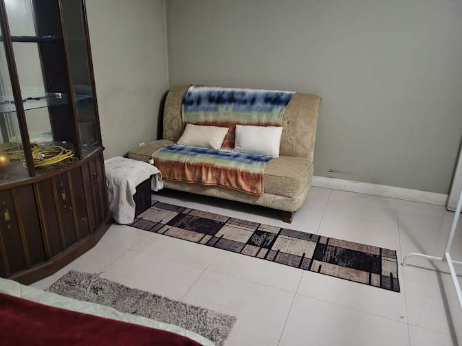 Eddy's room