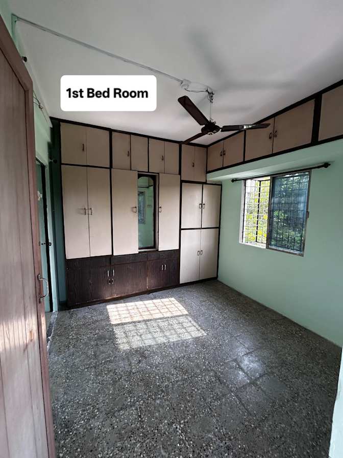 Samiksha Rajurkar's room
