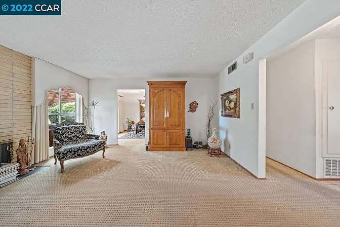 Danny's room
