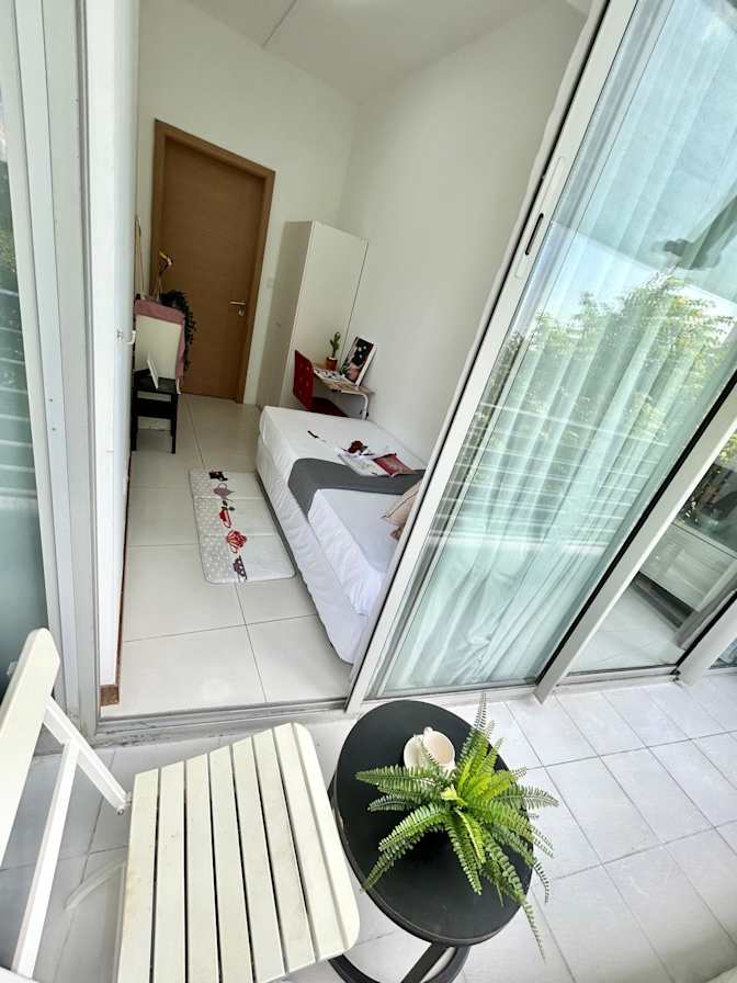 VVA EI's room
