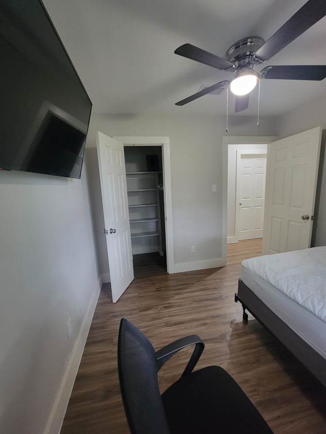 Cee's room