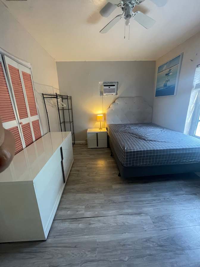 Pau's room