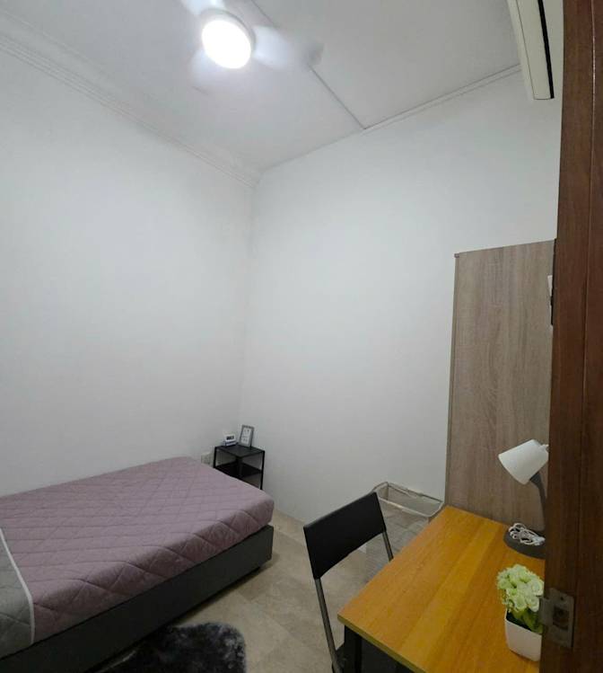 Sunny's room