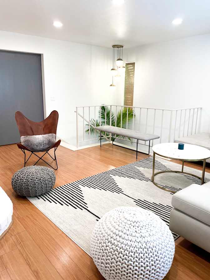 Rich's room